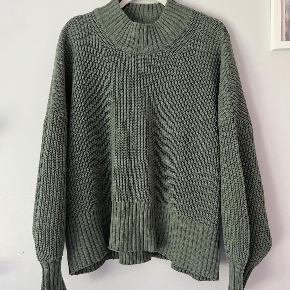 Green Ribbed Women's Sweater